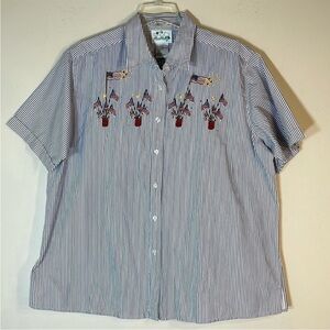 The Quacker Factory Shimmer American Flag Embroidered Short Sleeve Shirt. 1X